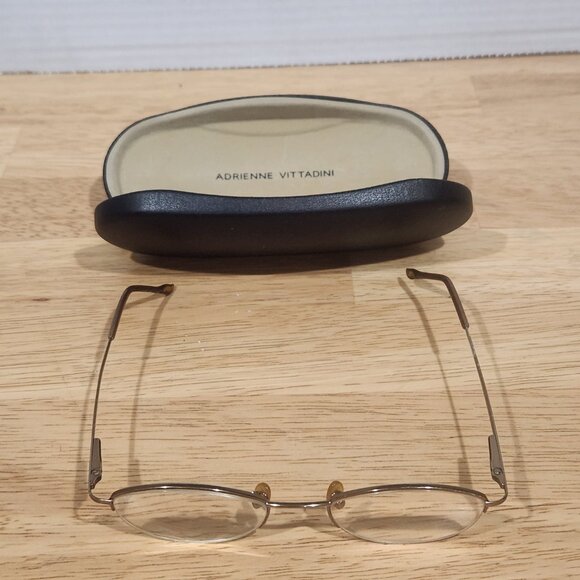 Adrienne Vittadini Eyeglasses Gold Frame & Black Case AV6012 Size: 108 47 19 135 - Picture 10 of 13